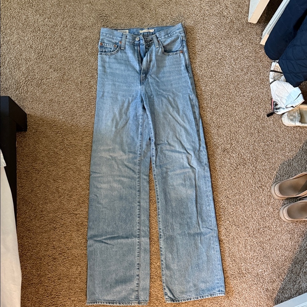 Levi’s premium ribcage wide leg size 25 x34